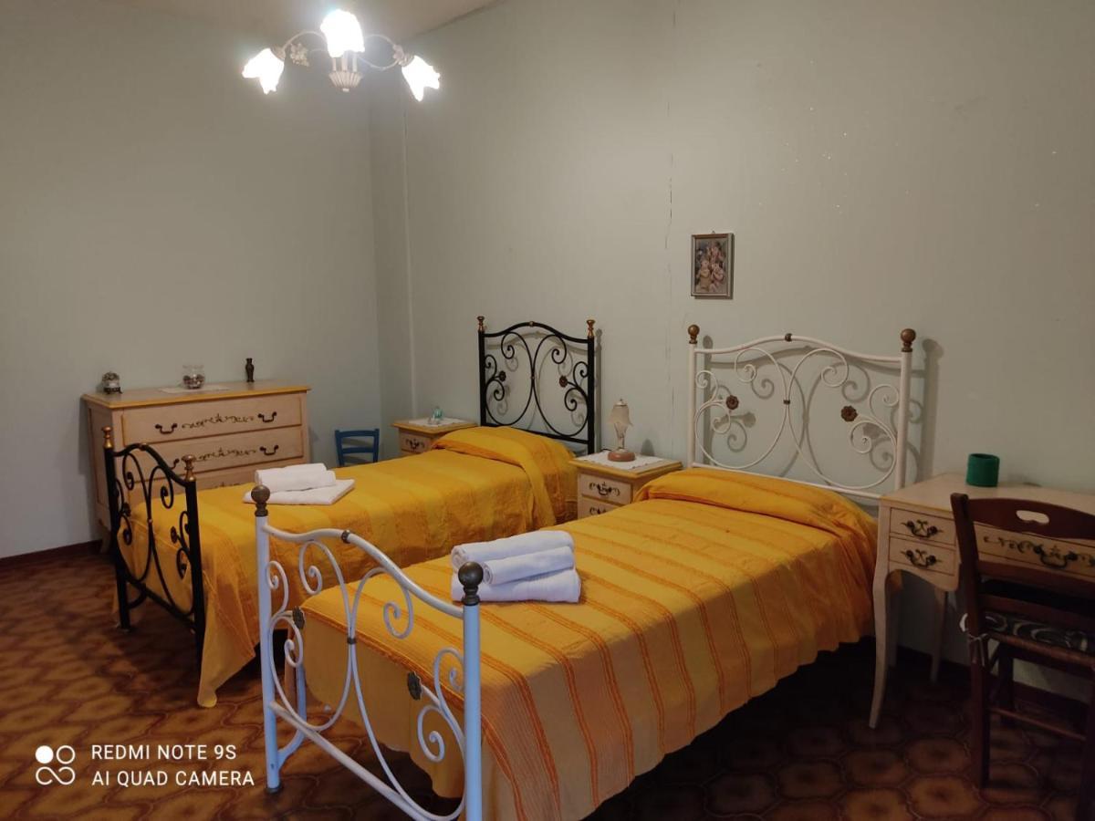 Casada Spazioso E Luminoso Appartamento Tricase Buitenkant foto